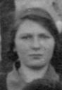 Klik voor foto in apart venster hendrika_maria_van_den_broek_1913__15_jaar.jpg