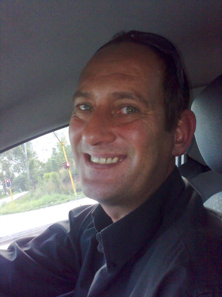 Klik voor foto in apart venster marcell_van_den_broek_afrika.jpg