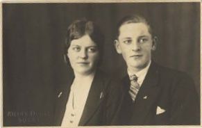Klik voor foto in apart venster rijkje_en_gerrit_hendrik_van_der_schagt.jpg